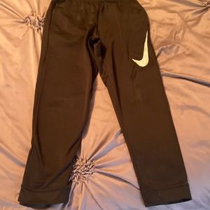 Boys size Small Nike pants